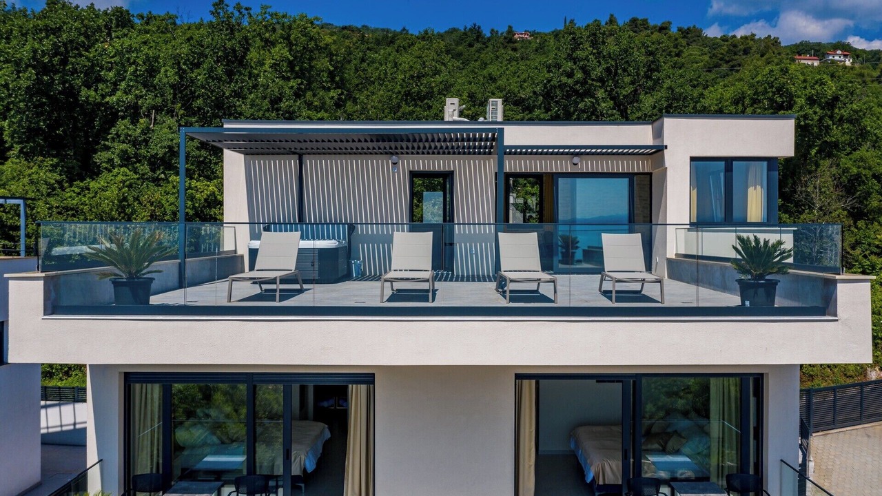 Photo of Patio Balcony in Opric
