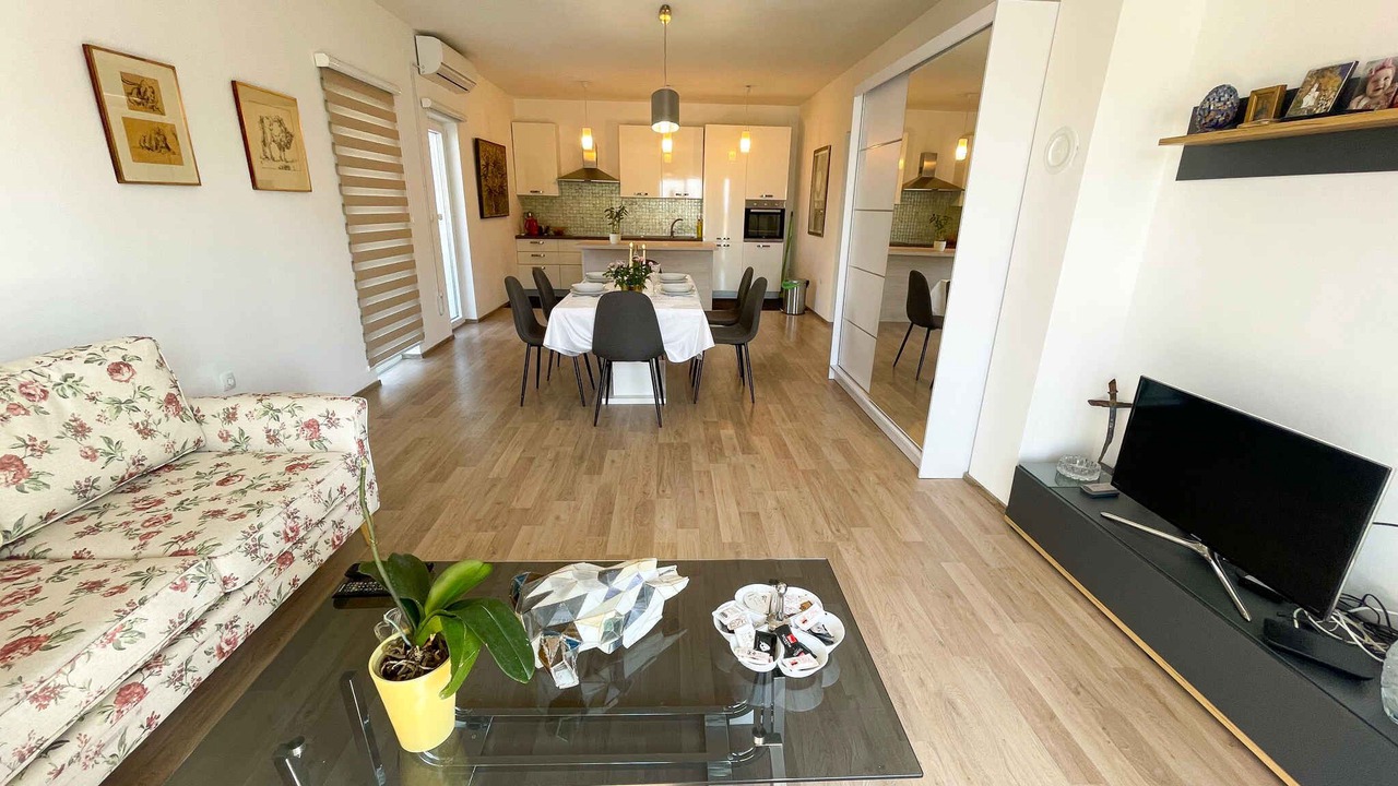 Photo of Livingroom in Dramalj