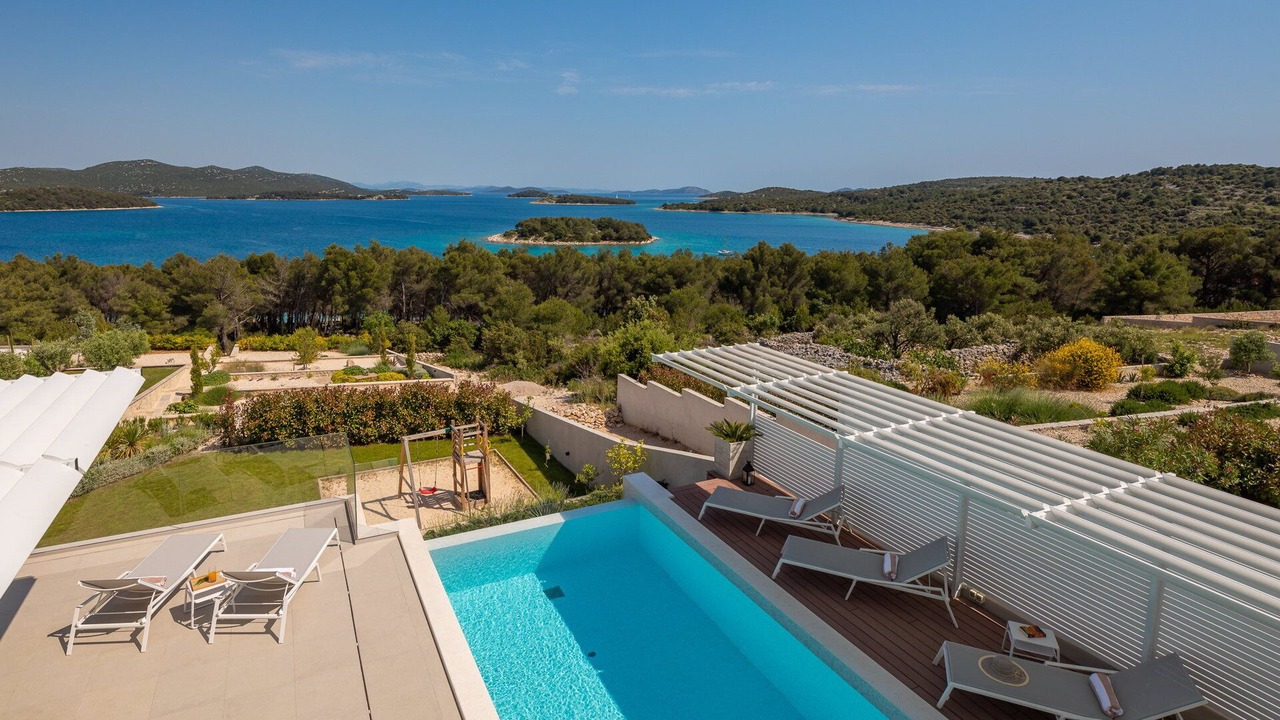 Photo of Outdoor in Jezera
