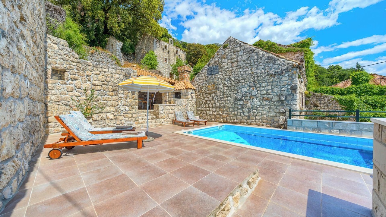 Photo of Outdoor in Mihanici