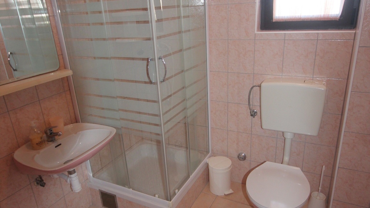 Photo of Bathroom in Rtina