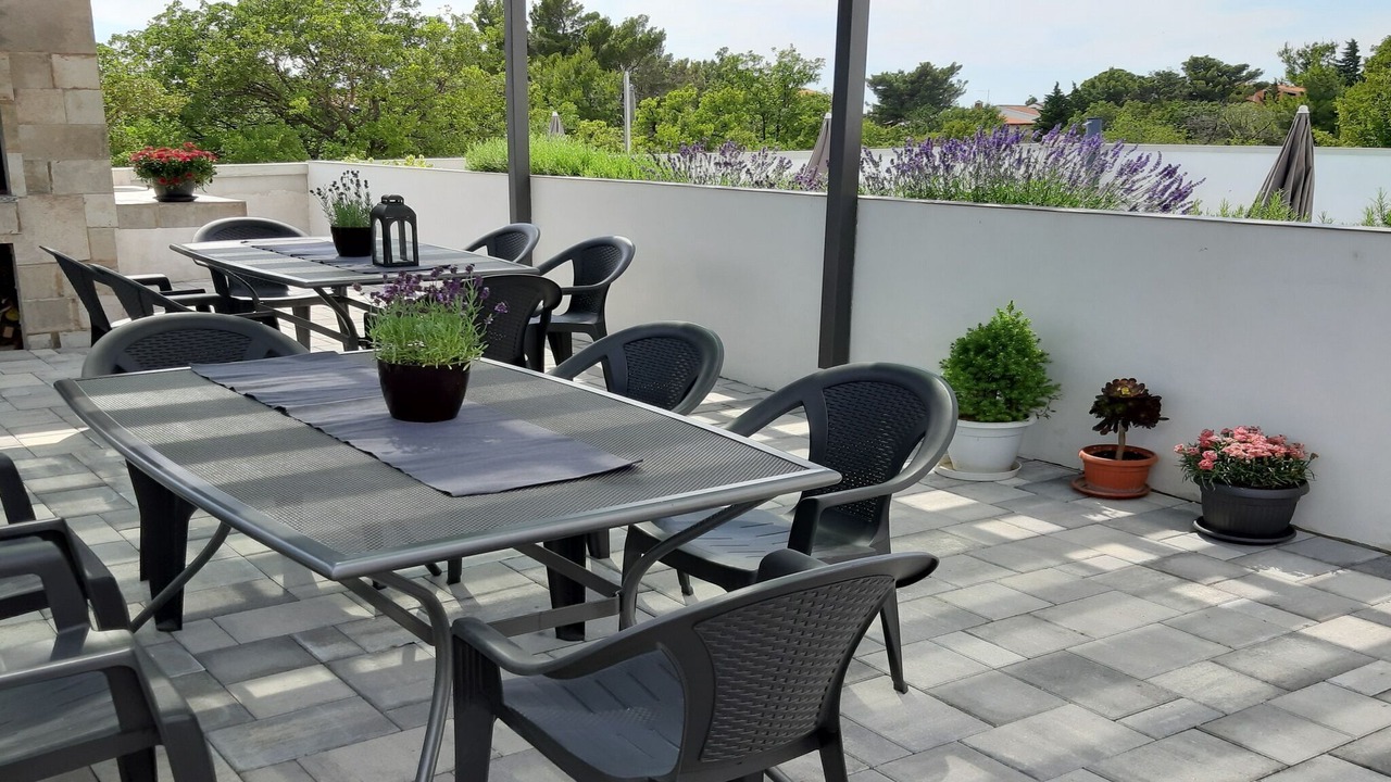 Photo of Outdoor in Seline