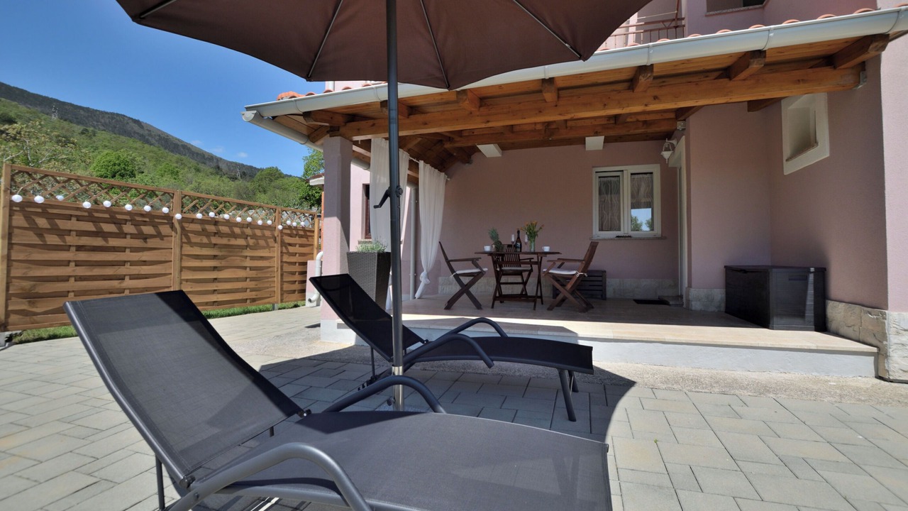 Photo of Outdoor in Sveta Jelena