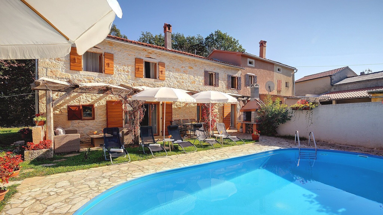 Photo of Outdoor in Gracisce