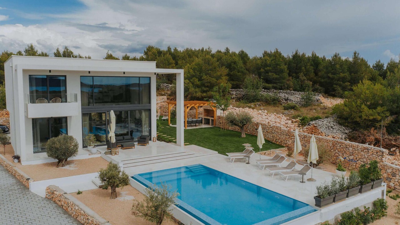 Photo of Outdoor in Brodarica
