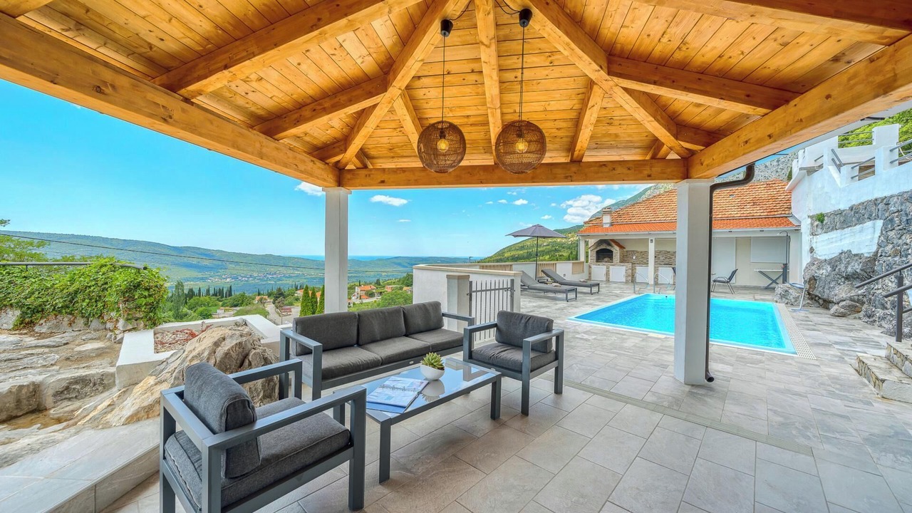 Photo of Patio Balcony in Dunave Krajnje