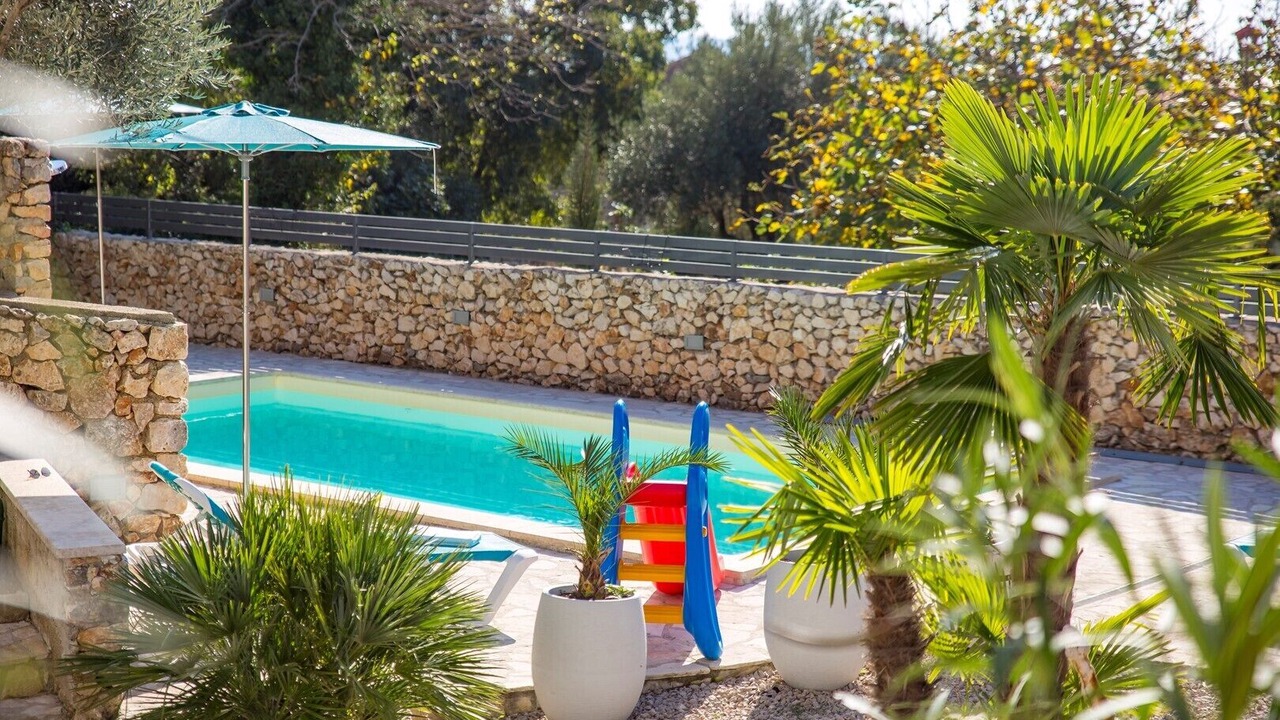 Photo of Outdoor in Garica