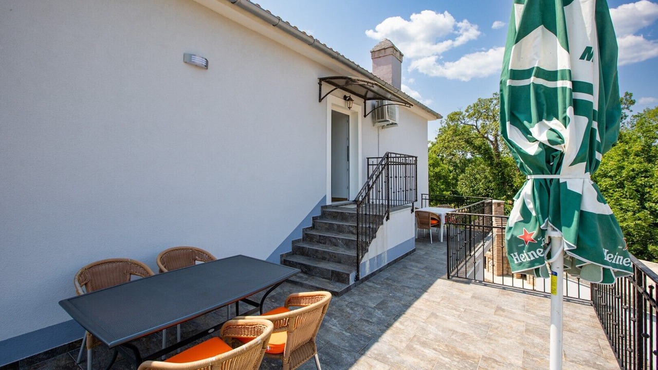Photo of Outdoor in Rasopasno
