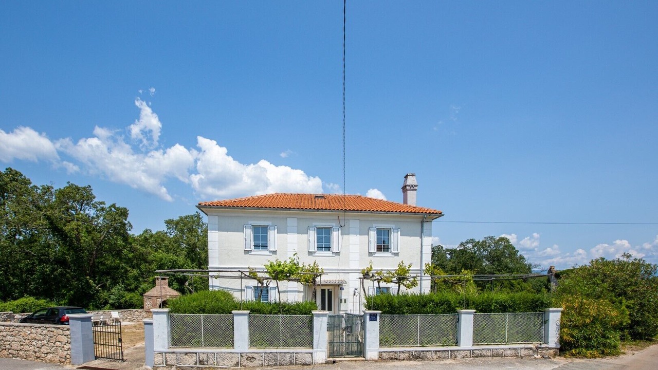 Photo of Outdoor in Rasopasno
