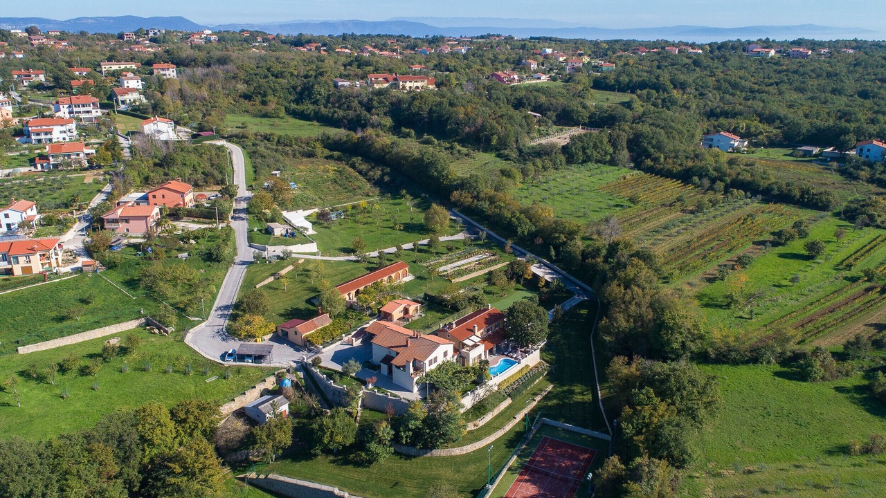 Photo of Outdoor in Kapelica
