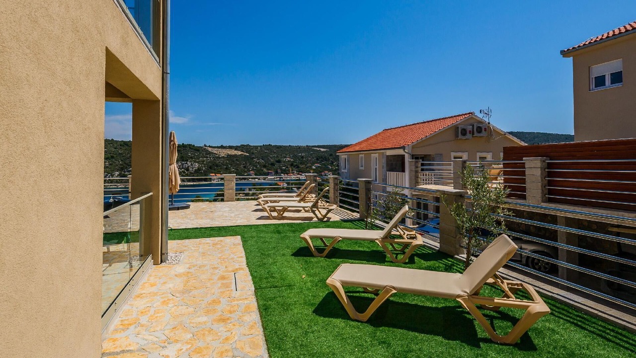 Photo of Patio Balcony in Veliki Drvenik