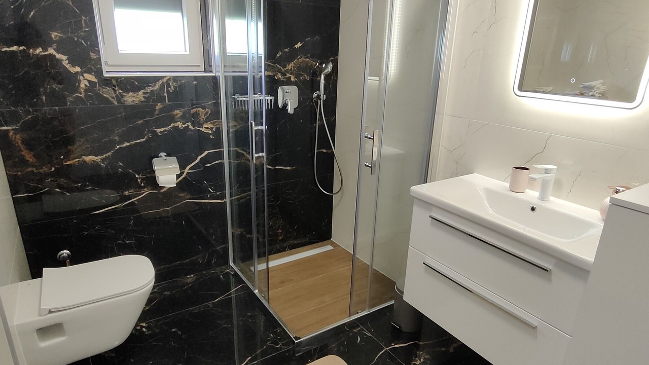 Photo of Bathroom in Kozino
