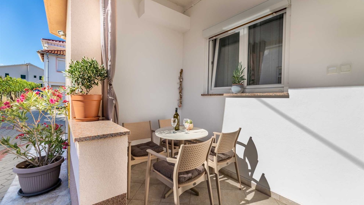 Photo of Outdoor in Jurandvor
