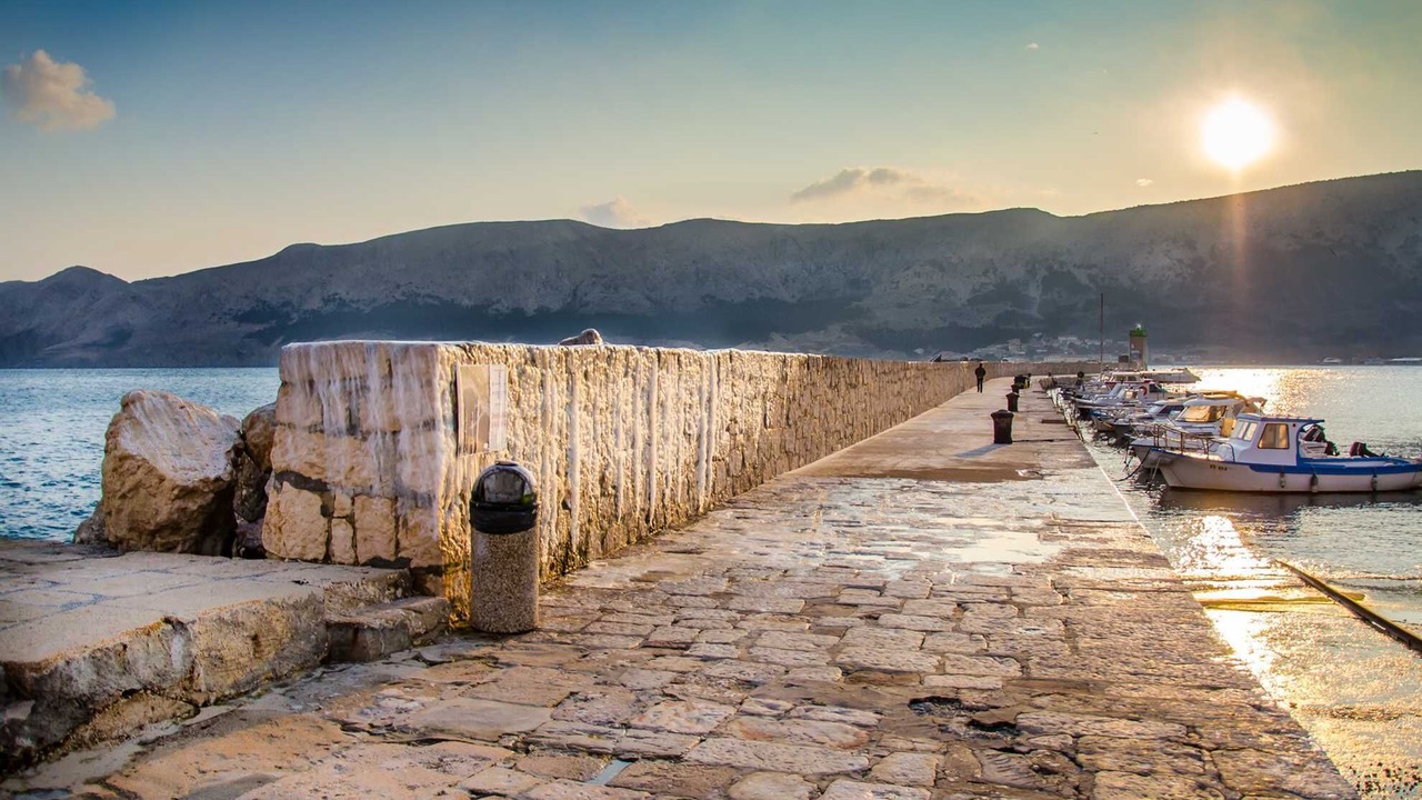 Photo of Others in Baska