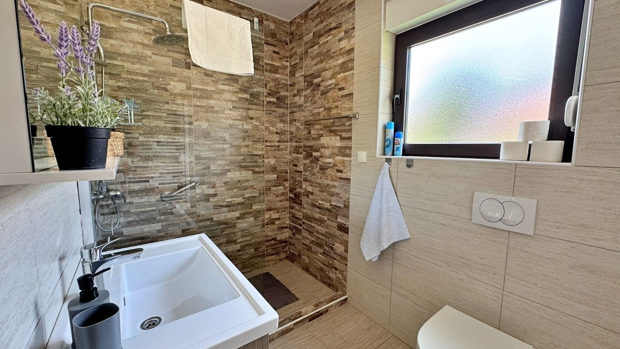 Photo of Bathroom in Silo