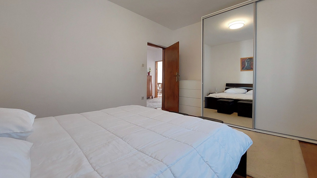 Photo of Bedroom in Klanfari