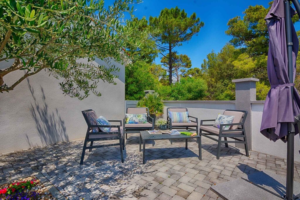 Photo of Patio Balcony in Vir