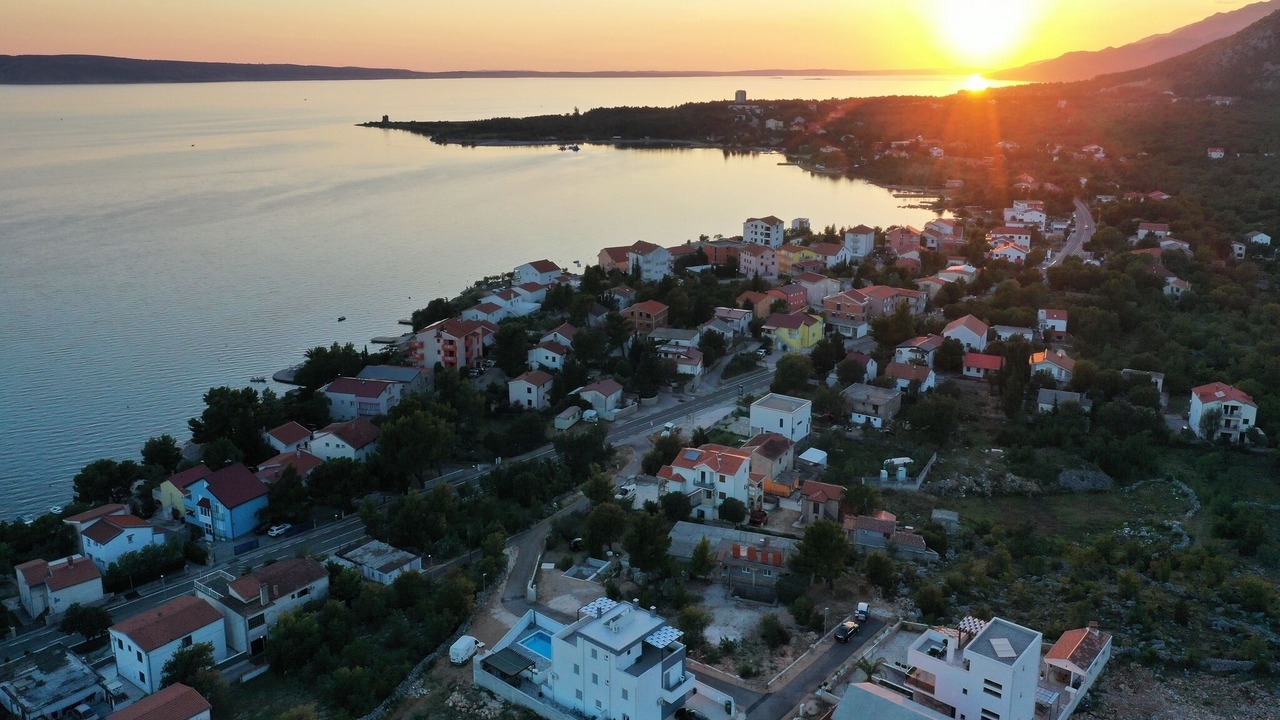 Photo of Outdoor in Seline