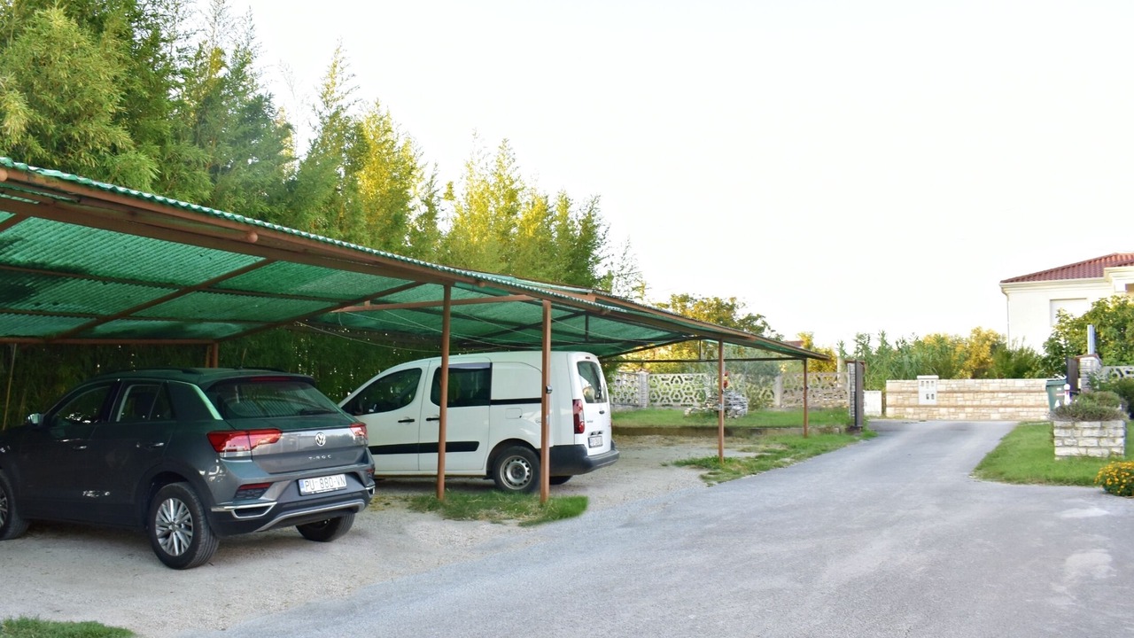 Photo of Outdoor in Zambratija