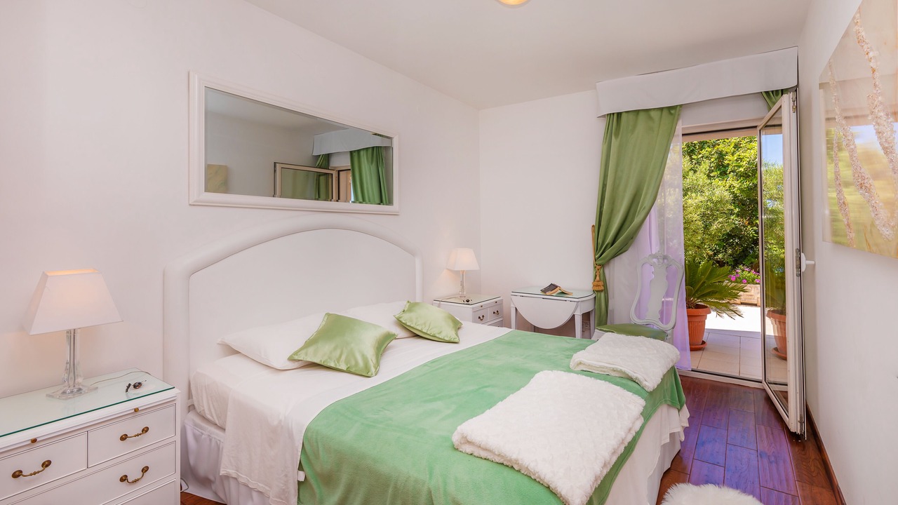 Photo of Bedroom in Orasac