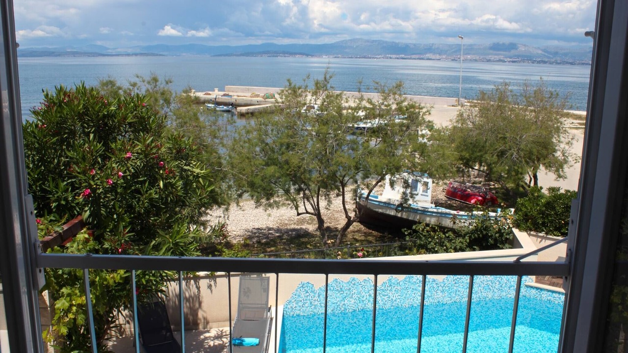 Photo of Outdoor in Mirce