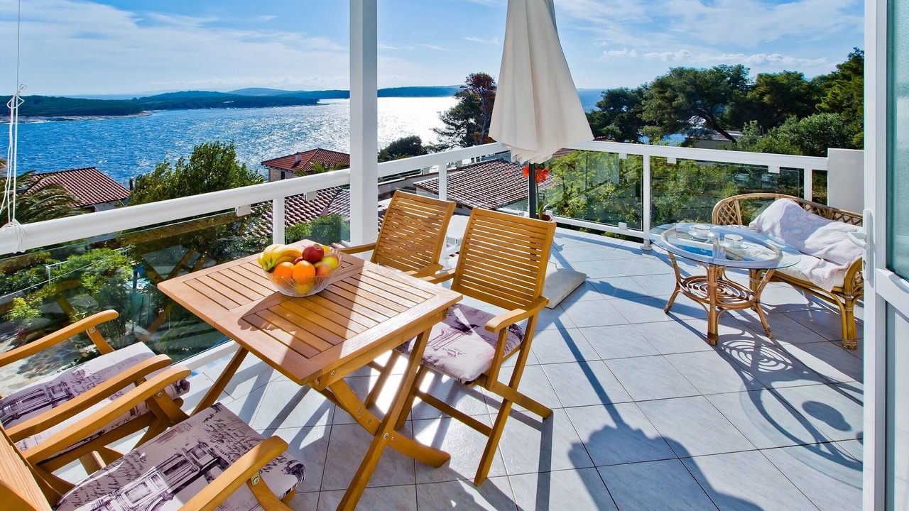 Photo of Patio Balcony in Krizni rat