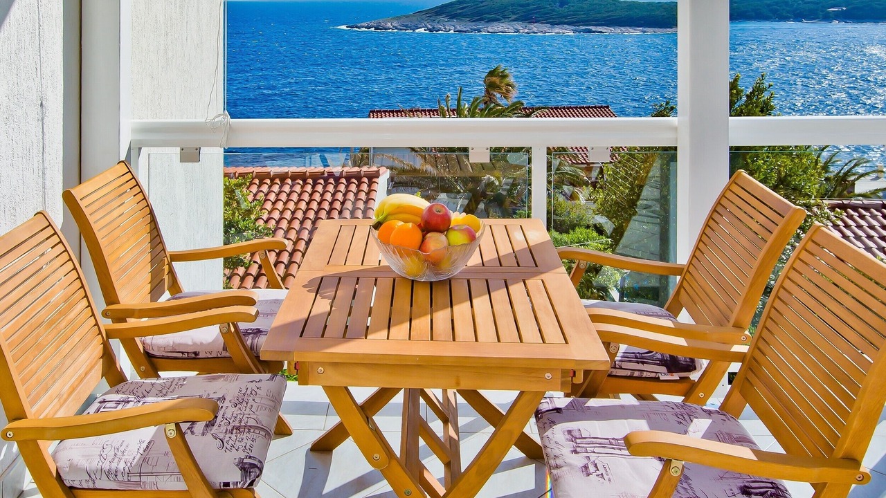 Photo of Patio Balcony in Krizni rat
