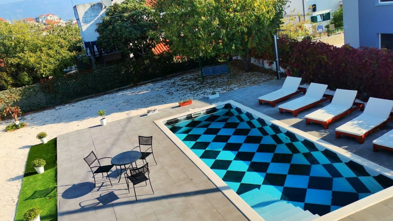 Photo of Outdoor in Slatine