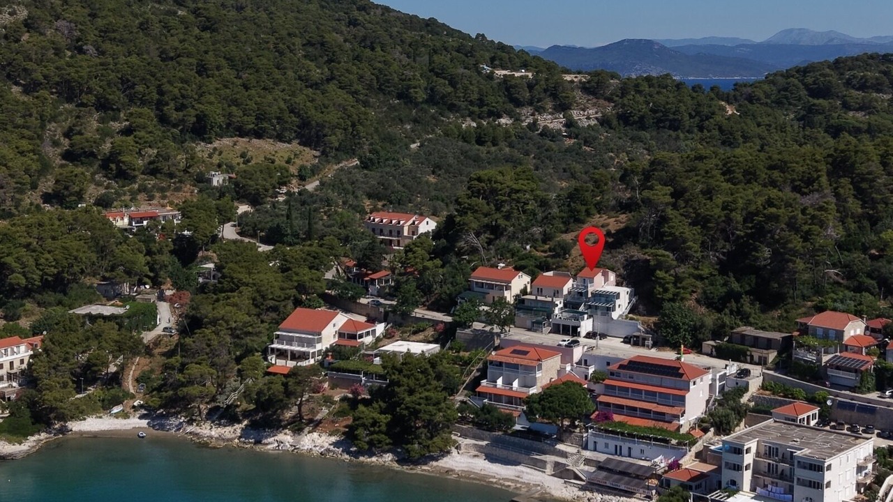 Photo of Outdoor in Saplunara
