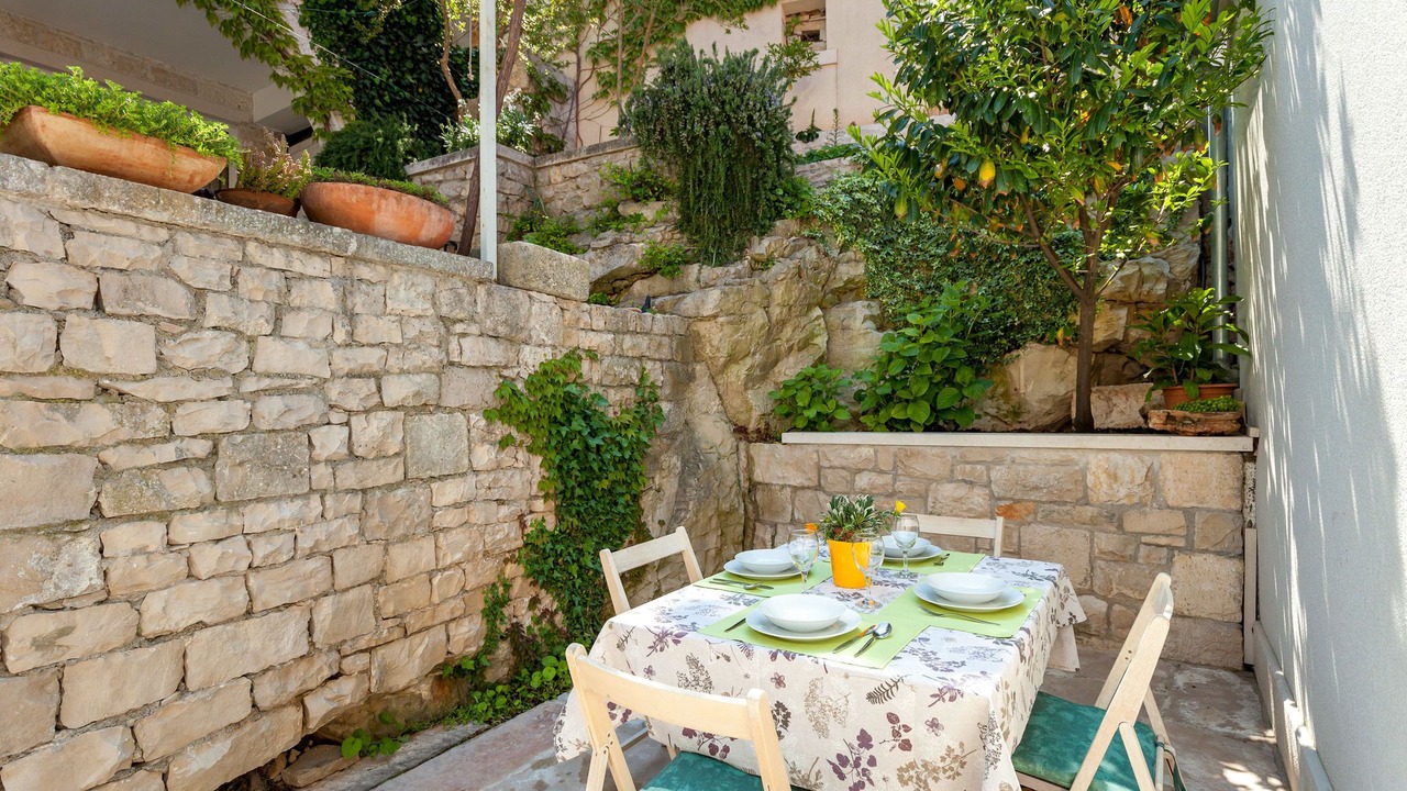 Photo of Patio Balcony in Pucisca