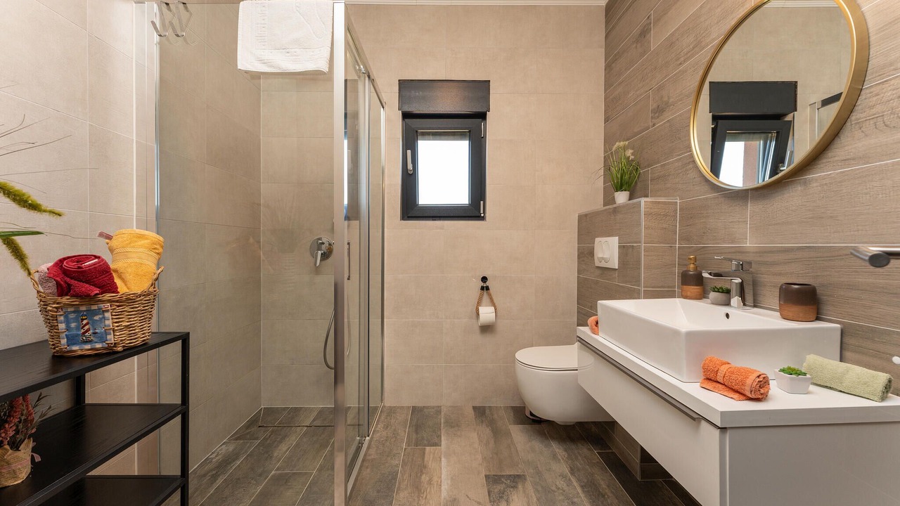 Photo of Bathroom in Vir