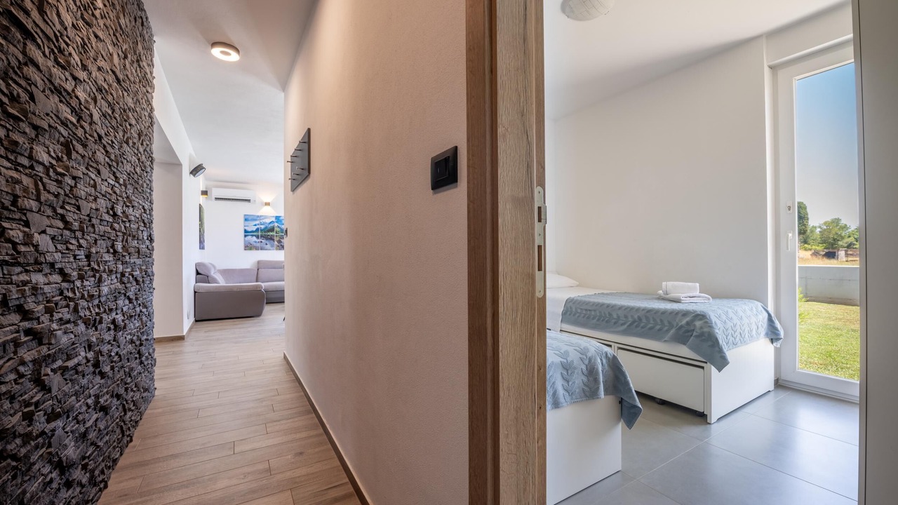 Photo of Bedroom in Valbandon