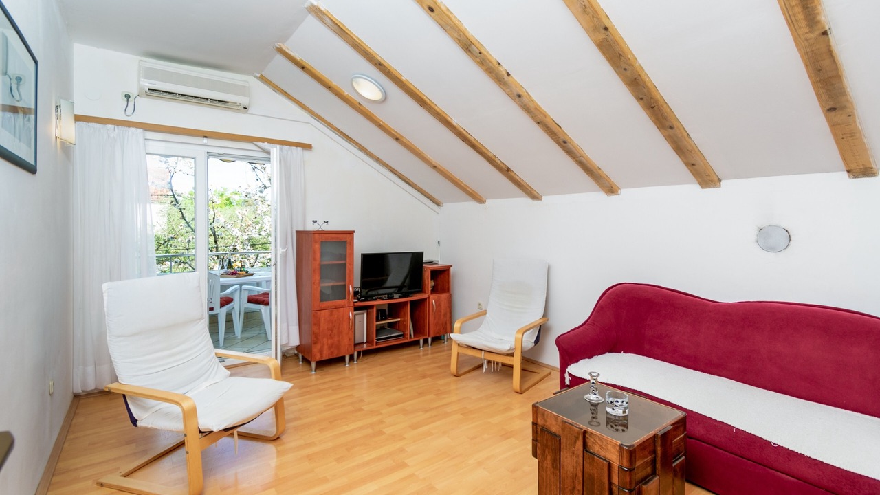 Photo of Livingroom in Ugljan