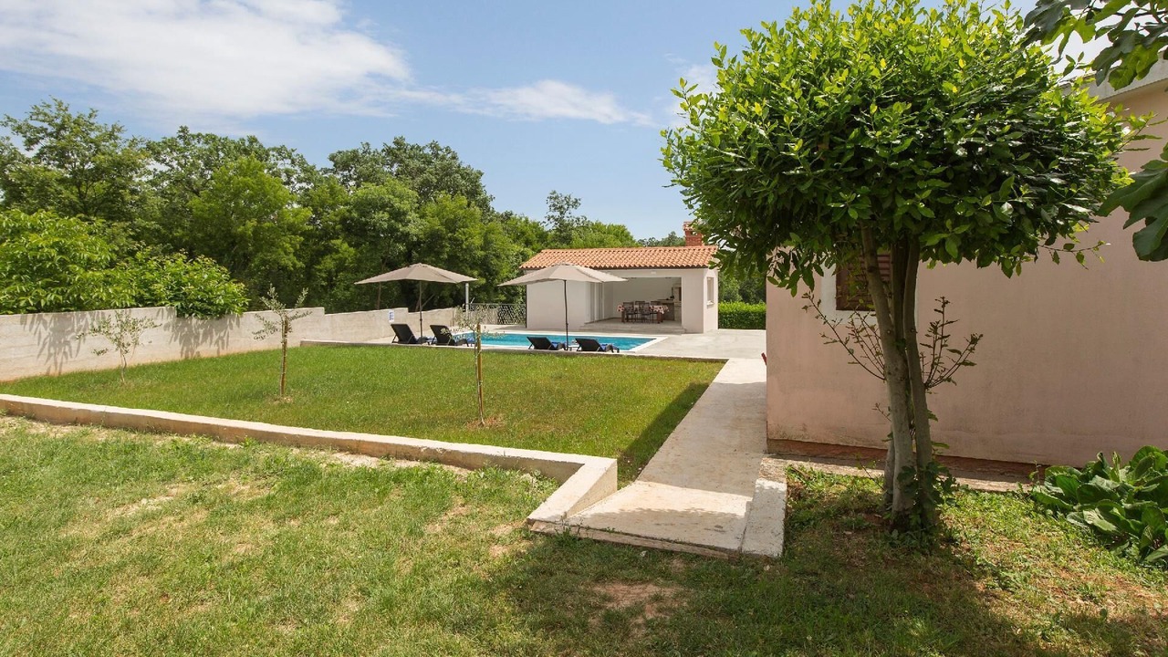 Photo of Outdoor in Becici