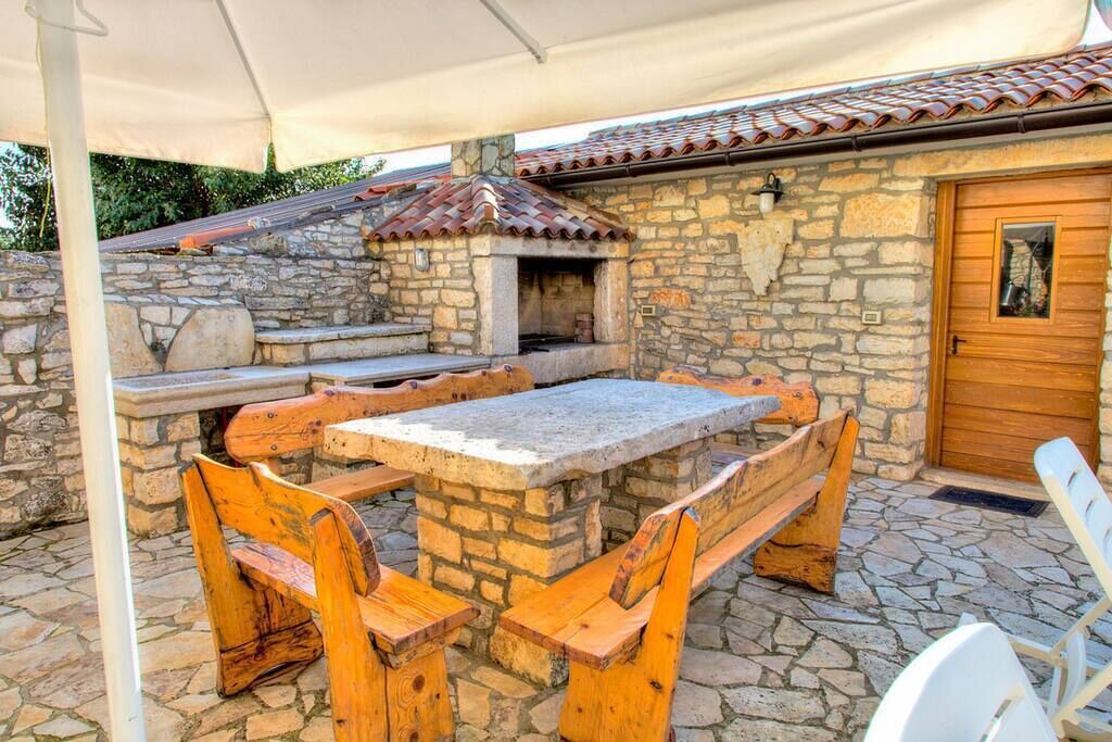 Photo of Outdoor in Gajana