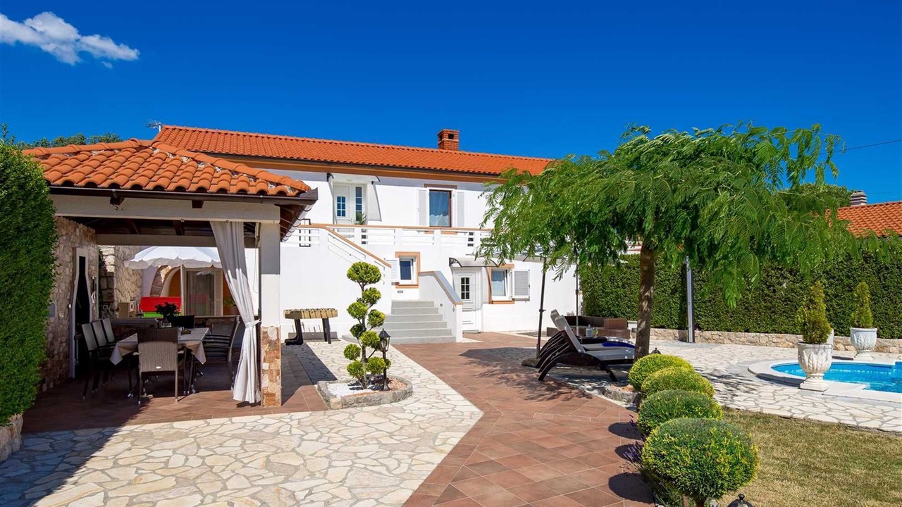 Photo of Outdoor in Kras