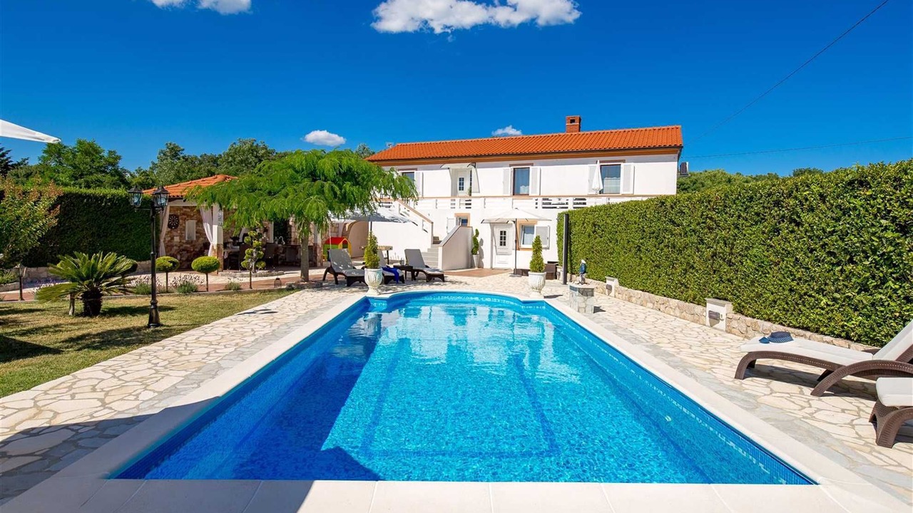 Photo of Outdoor in Kras