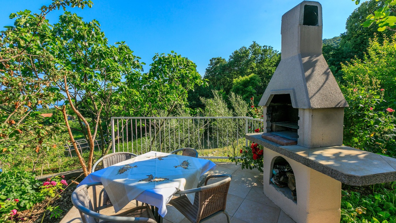 Photo of Outdoor in Sveta Jelena