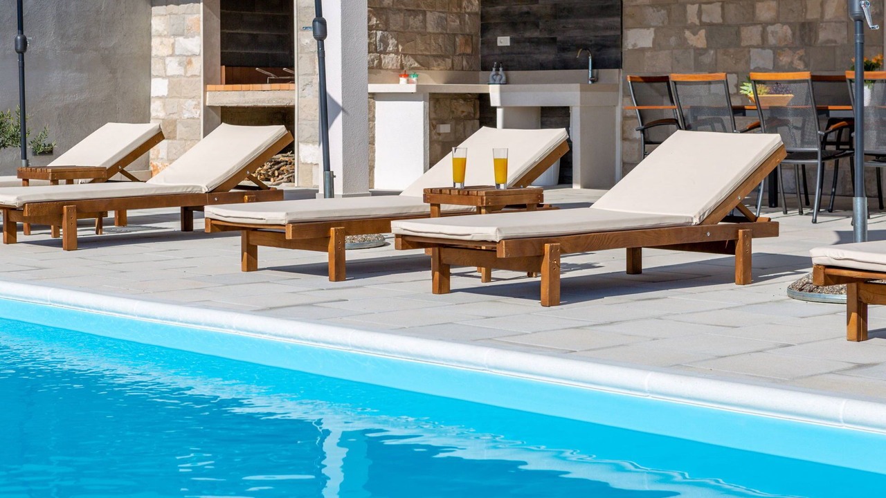 Photo of Outdoor in Kastel Sucurac