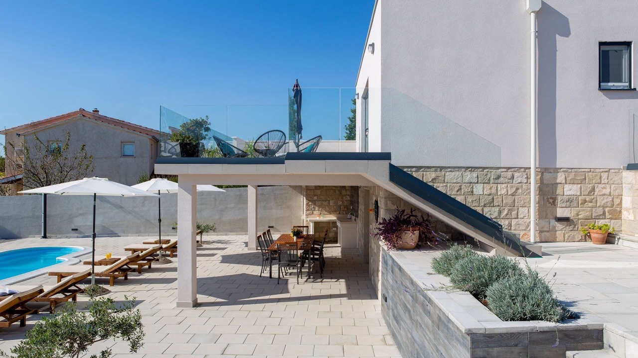 Photo of Outdoor in Kastel Sucurac