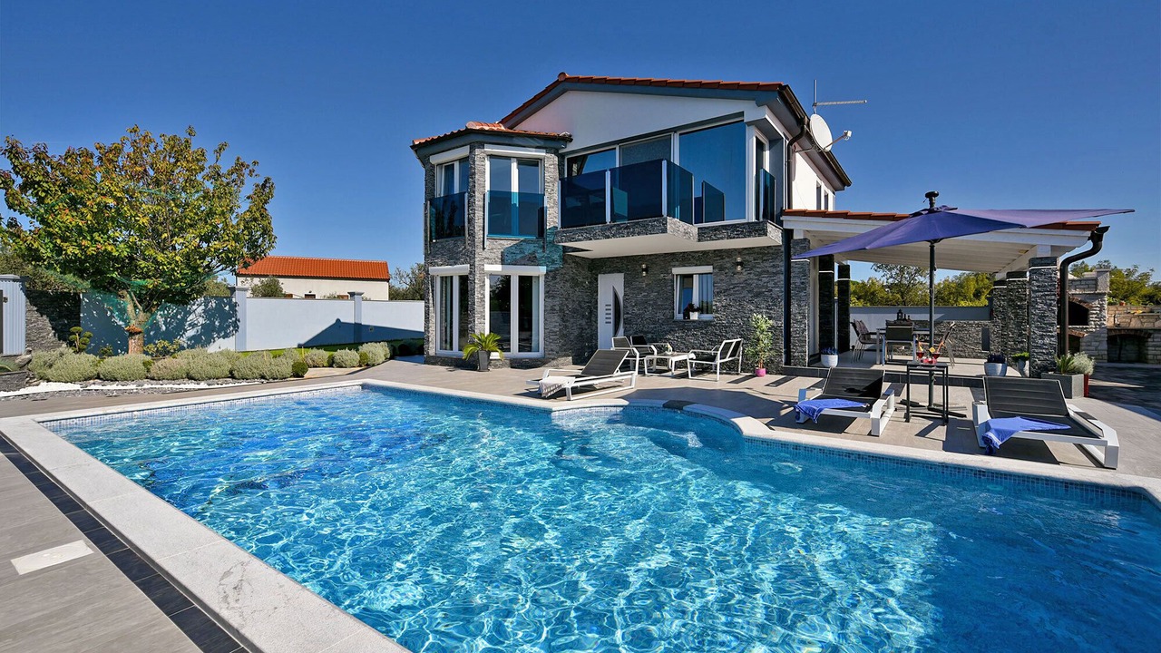 Photo of Outdoor in Valbandon