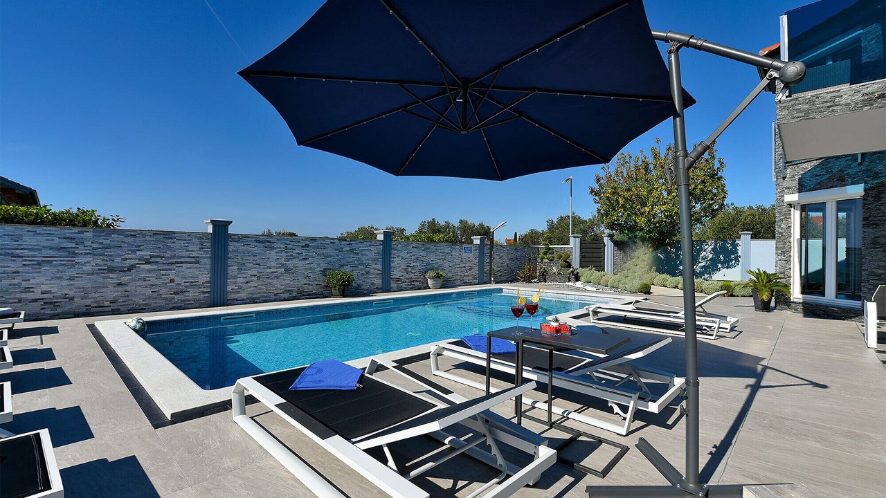 Photo of Outdoor in Valbandon