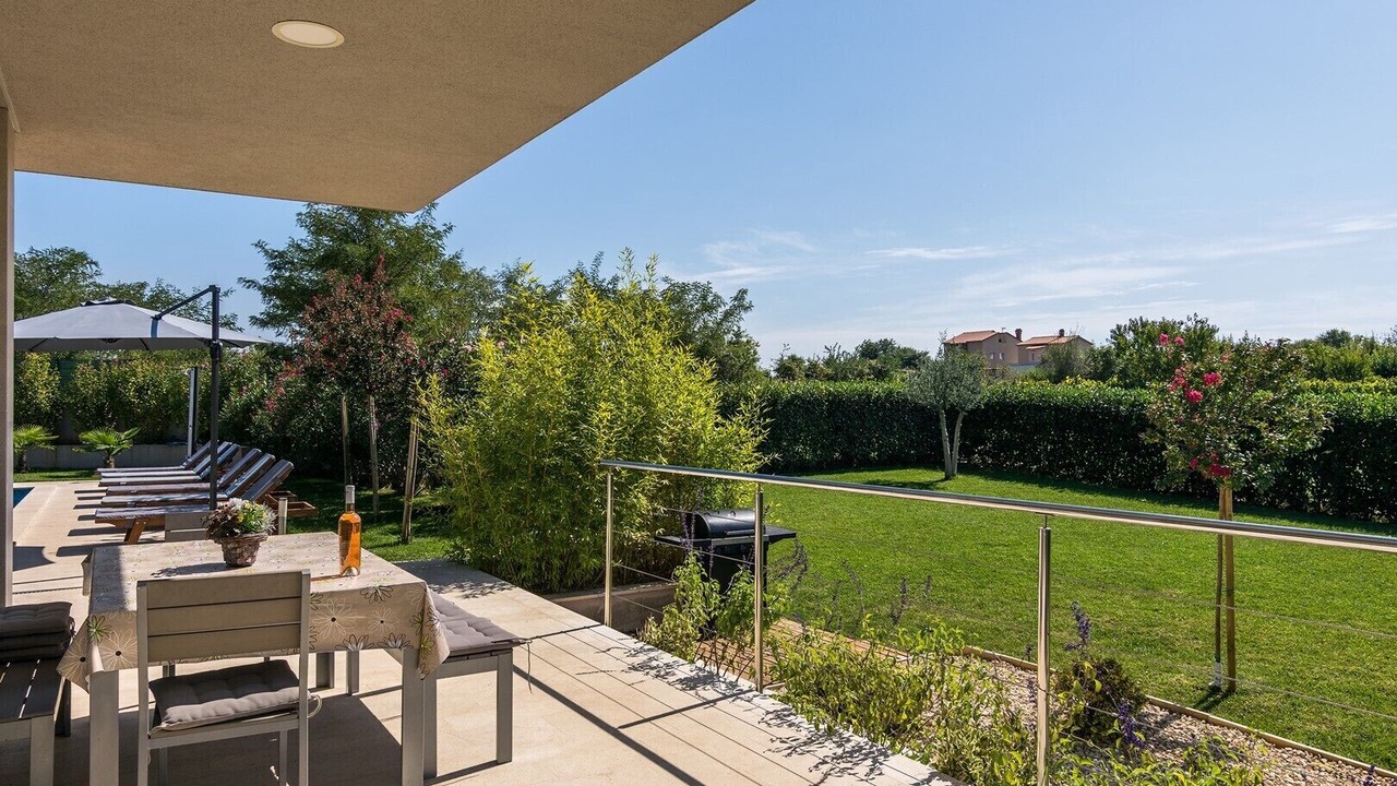 Photo of Outdoor in Valbandon