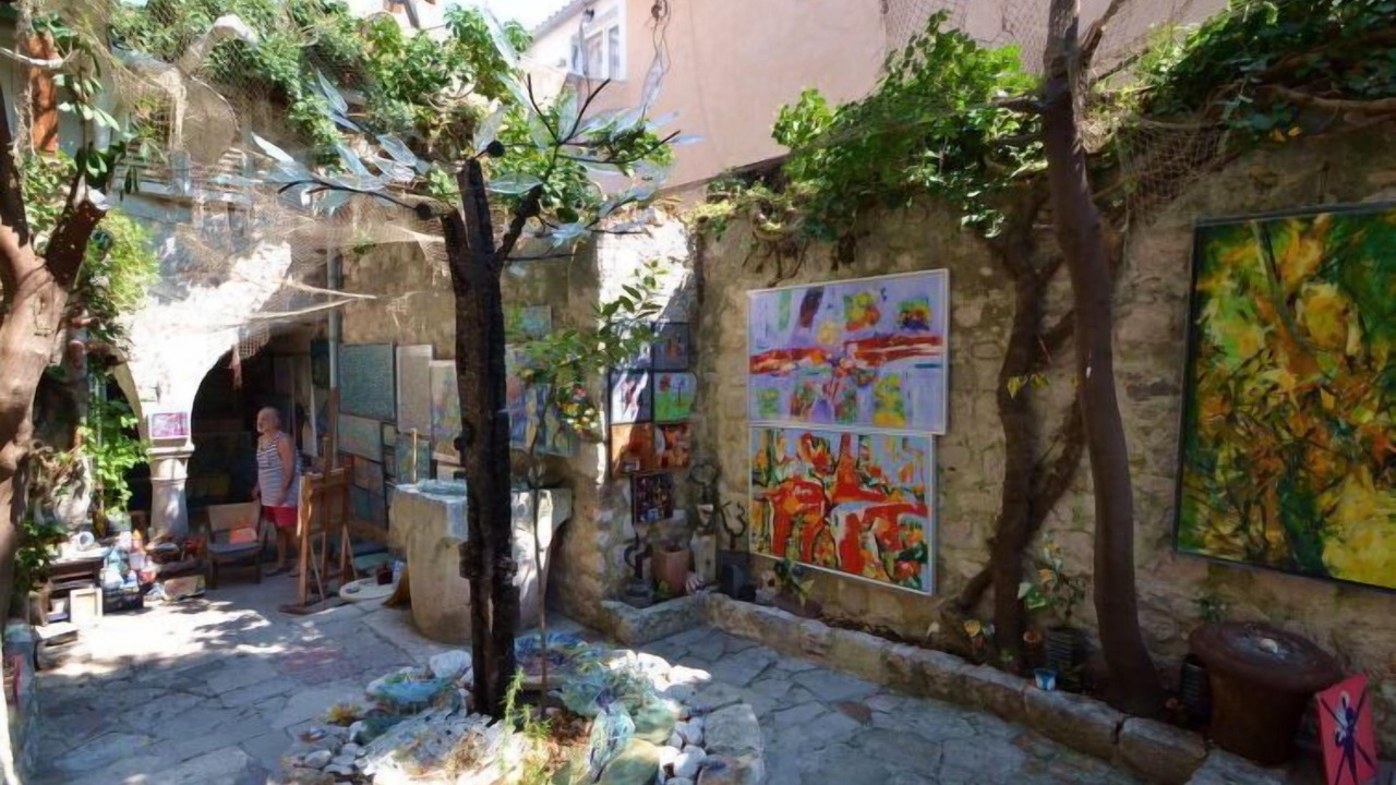 Photo of Outdoor in Banjol