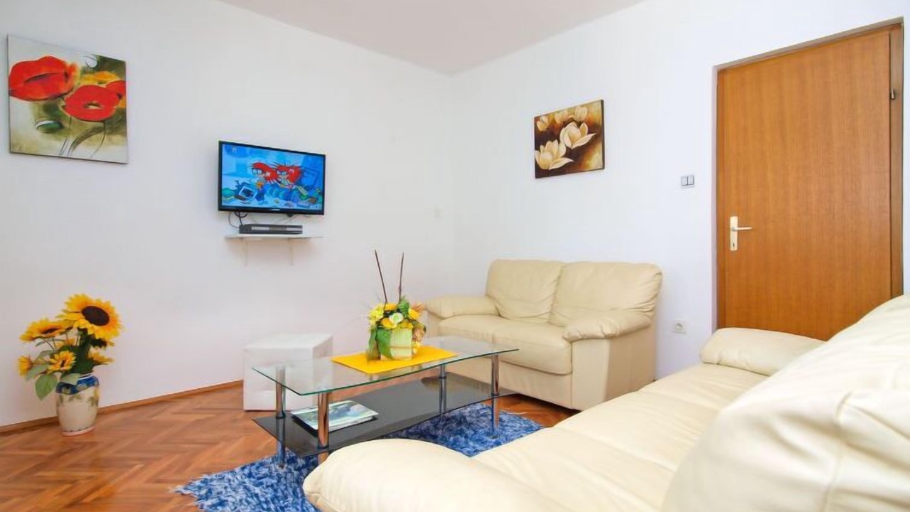 Photo of Livingroom in Slatine
