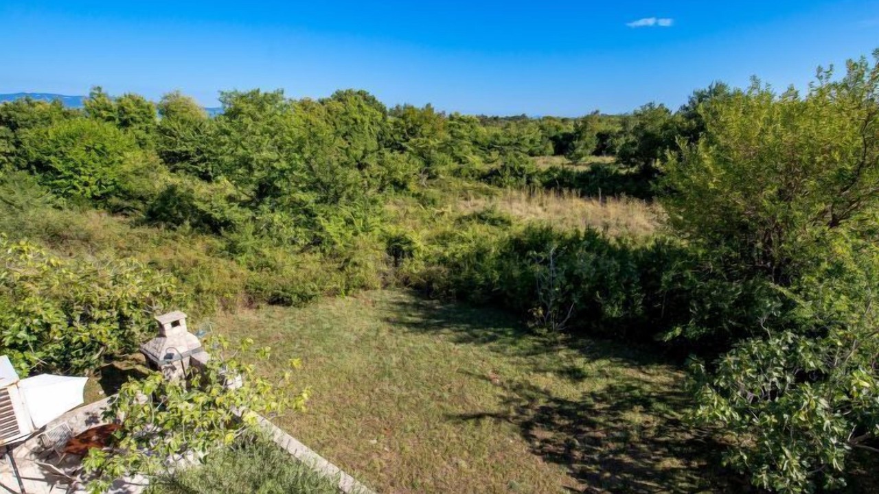 Photo of Outdoor in Silo