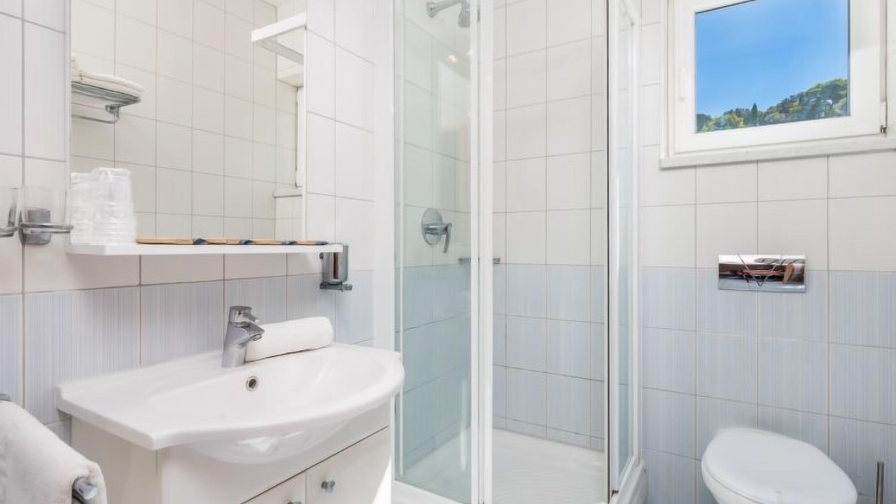 Photo of Bathroom in Kampor