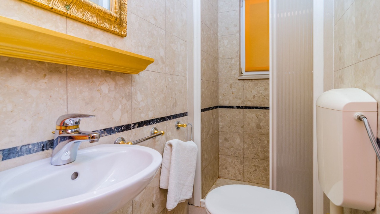 Photo of Bathroom in Postup