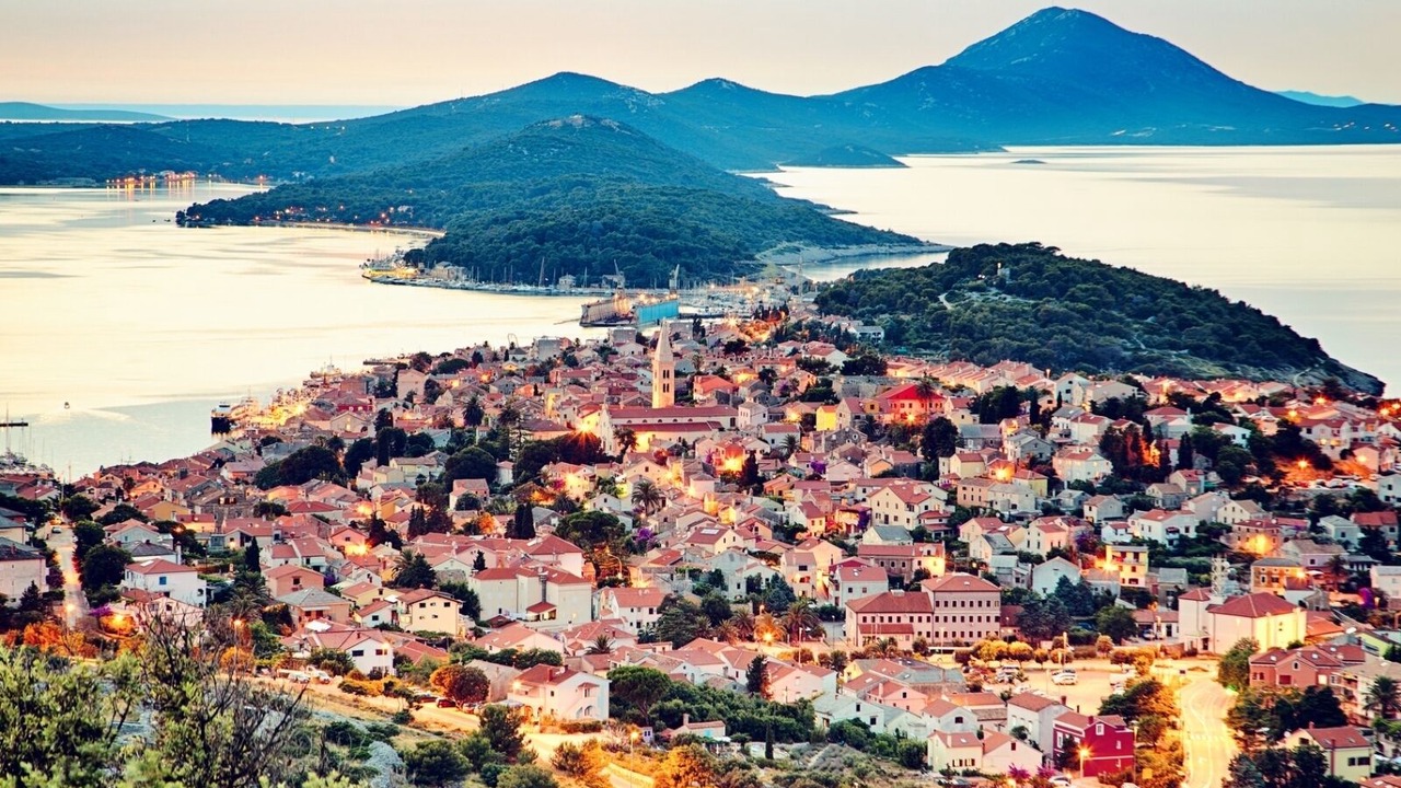 Photo of Outdoor in Cove Murtar
