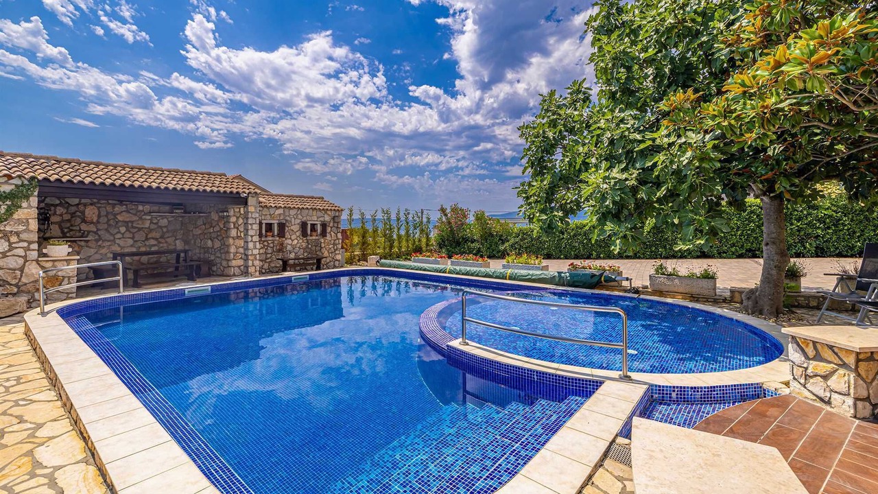 Photo of Outdoor in Linardici